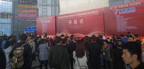 【直击义乌展】狗万电池成全场闪亮焦点！